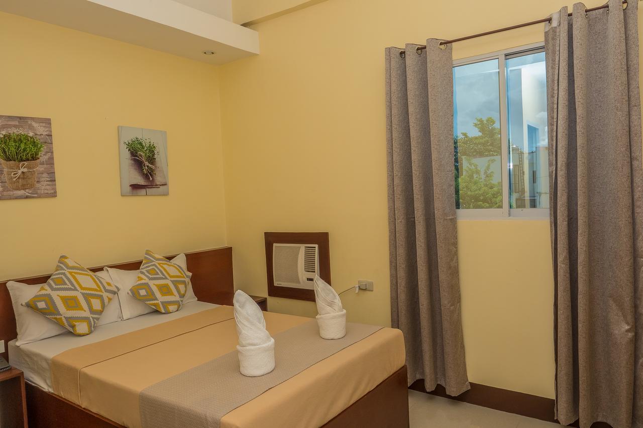 Ais Hotel Τακλομπάν Εξωτερικό φωτογραφία
