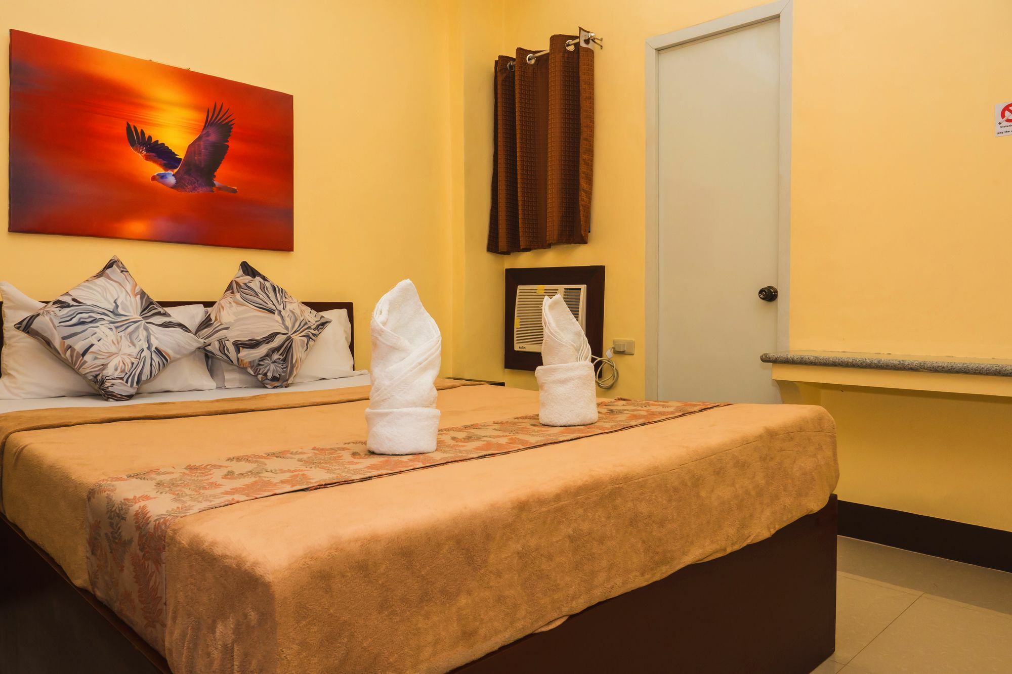 Ais Hotel Τακλομπάν Εξωτερικό φωτογραφία